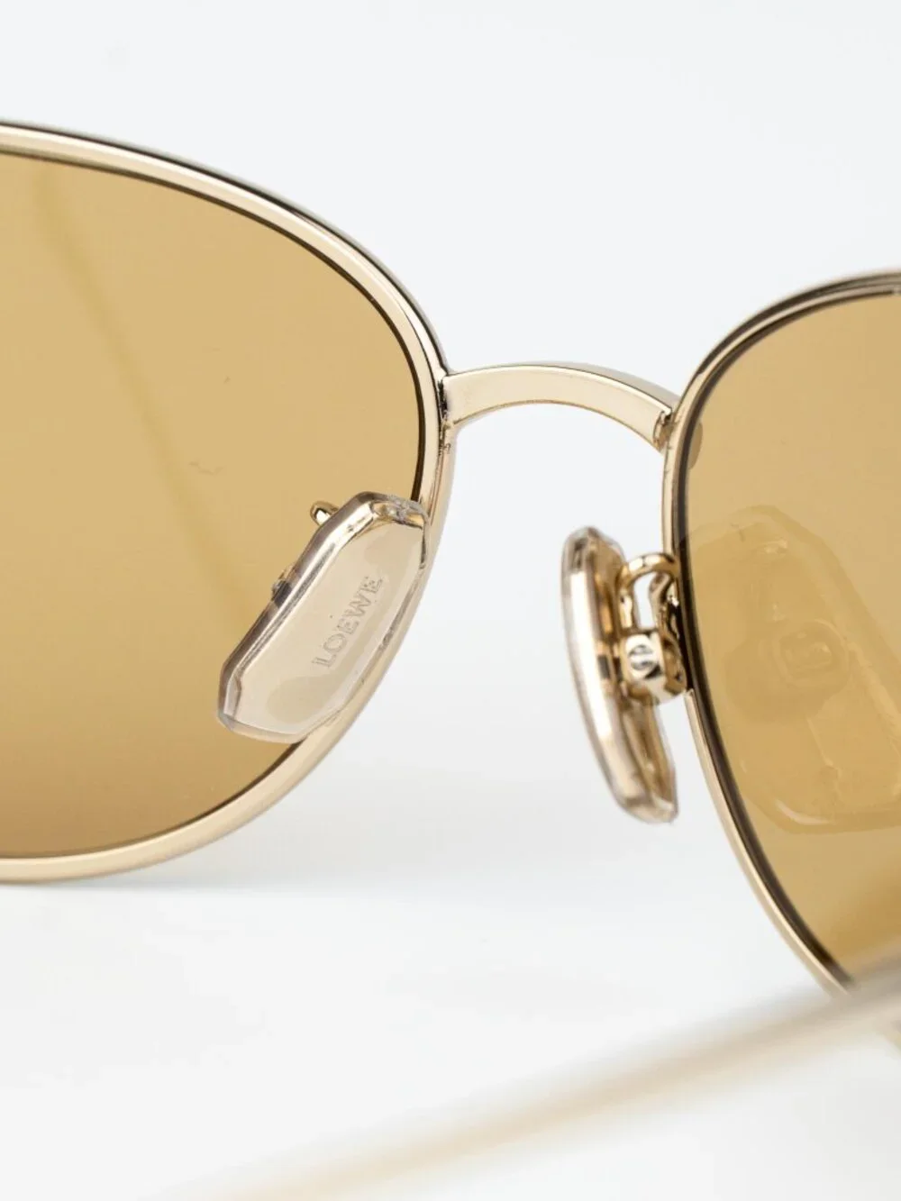 Loewe Men Sunglasses Gold Brown Wraparound LW40164U 32E NEW AUTHENTIC